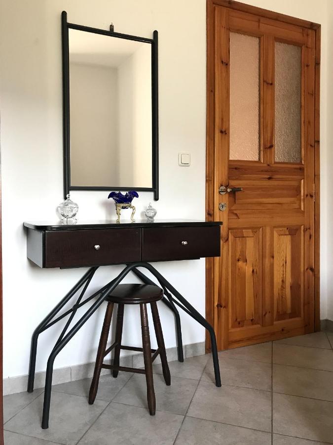 D & K Guest House Makrirrákhi 外观 照片