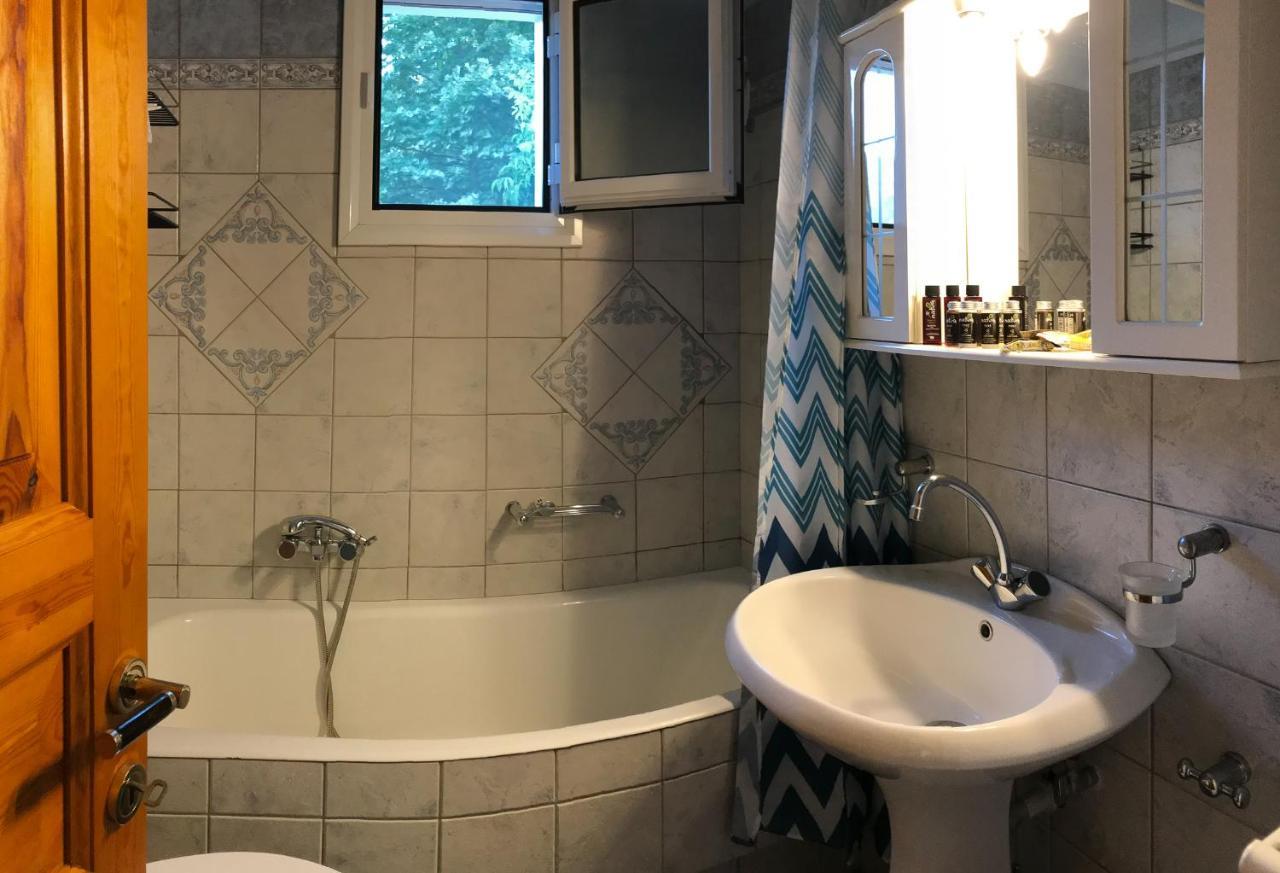 D & K Guest House Makrirrákhi 外观 照片