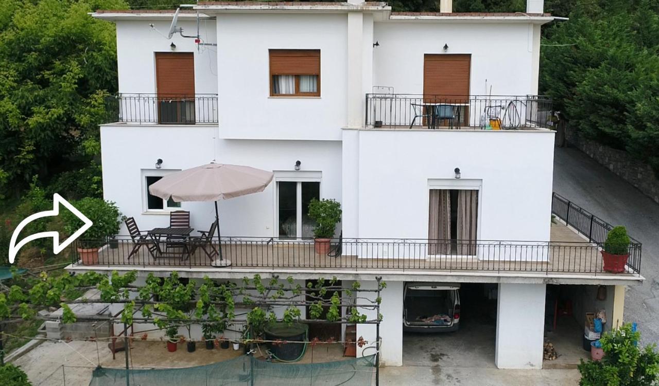 D & K Guest House Makrirrákhi 外观 照片